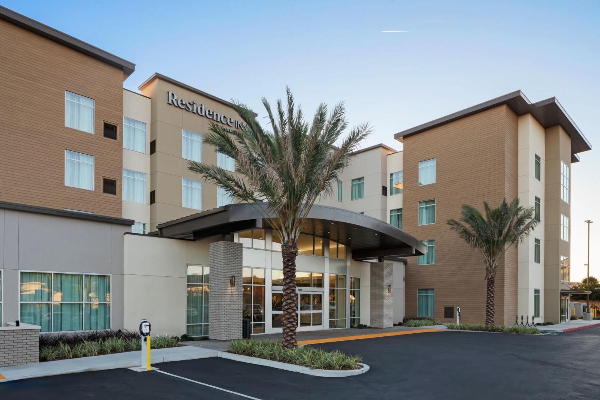 By Marriott Chatsworth Los Ángeles