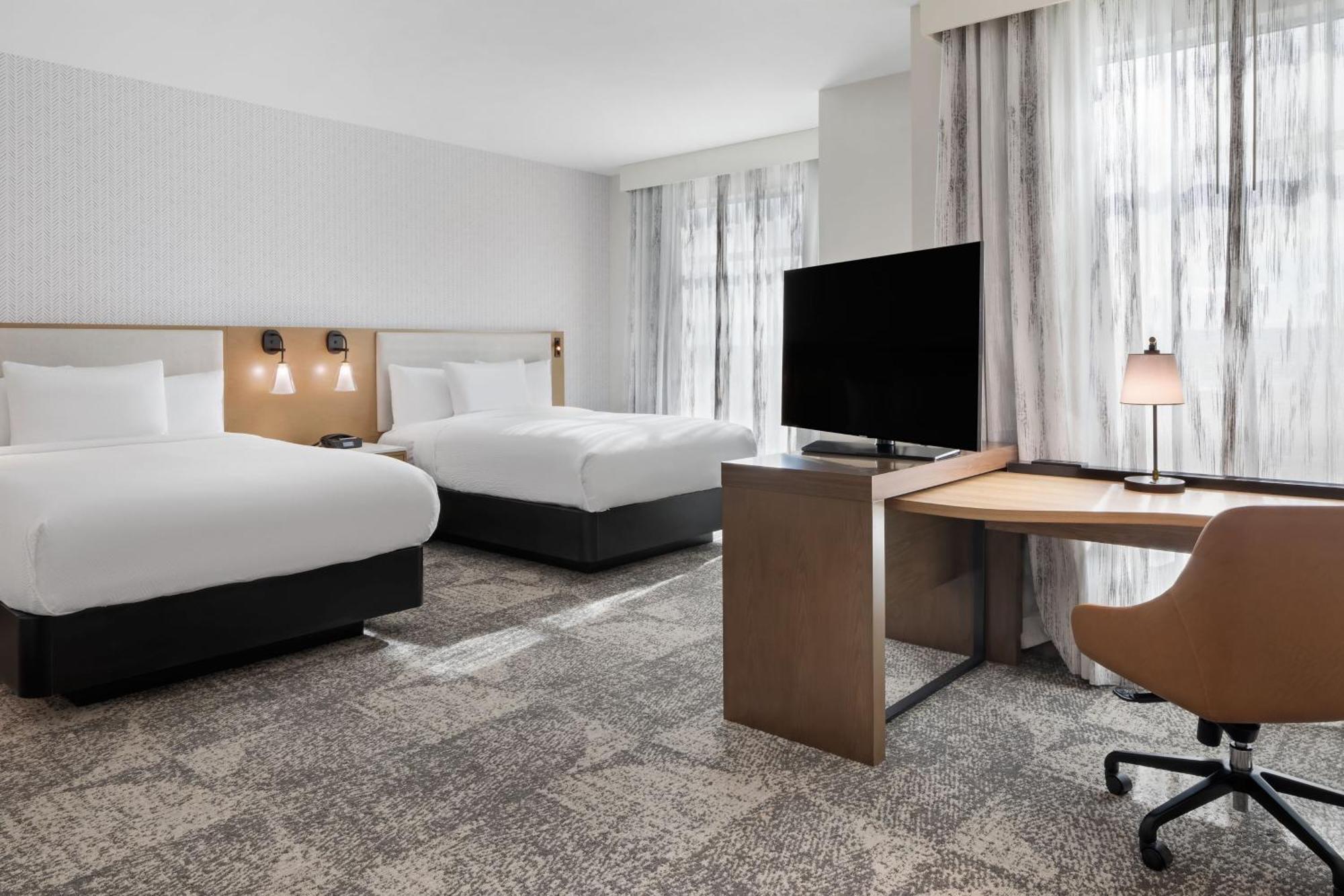 Hotel By Marriott Chatsworth