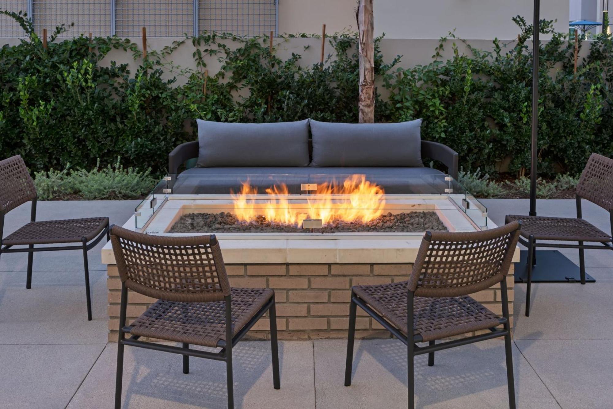 By Marriott Chatsworth Hotel Los Angeles